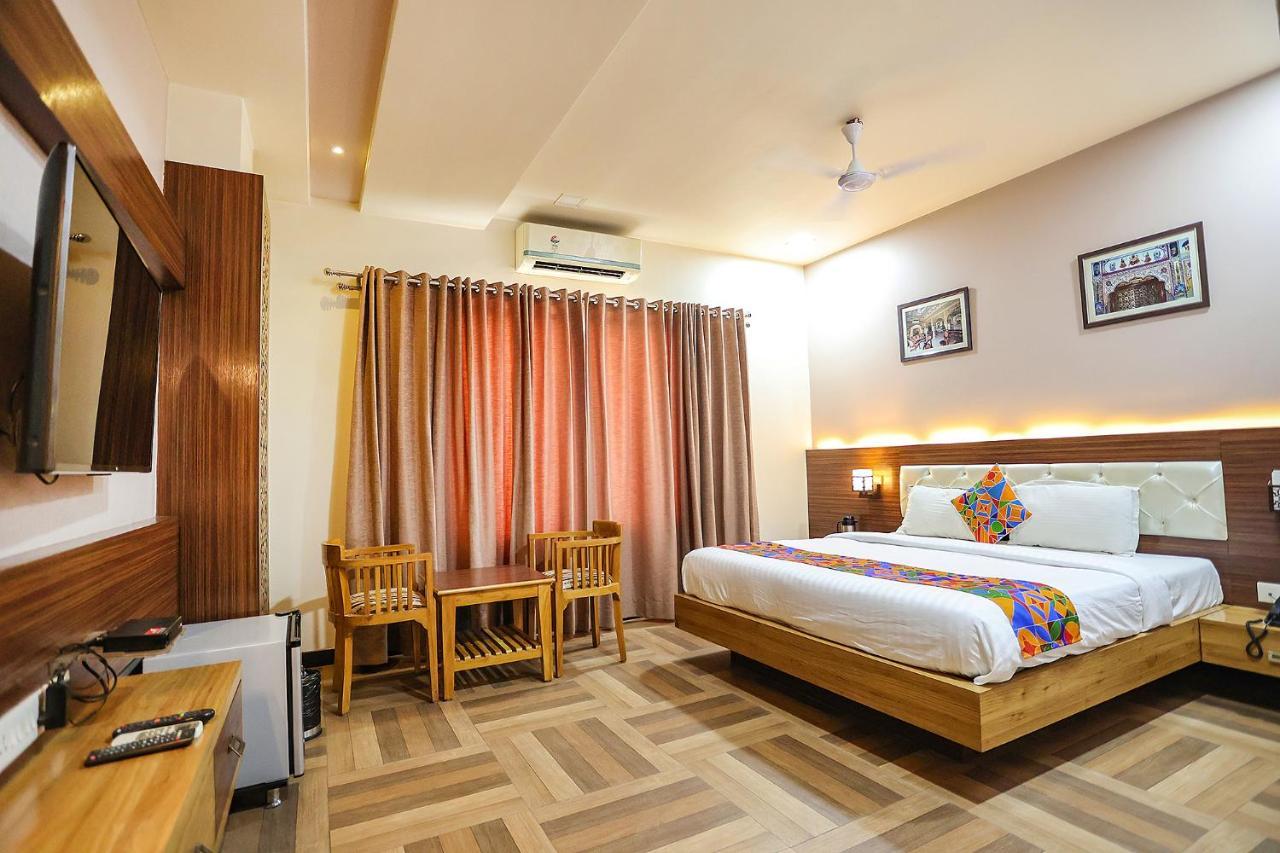 Royal Gm Plaza Hotel Dzsaipur Kültér fotó